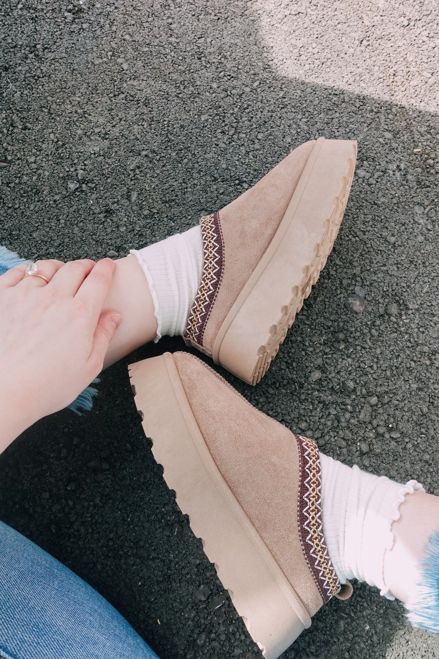 Sandstone Platform Slippers