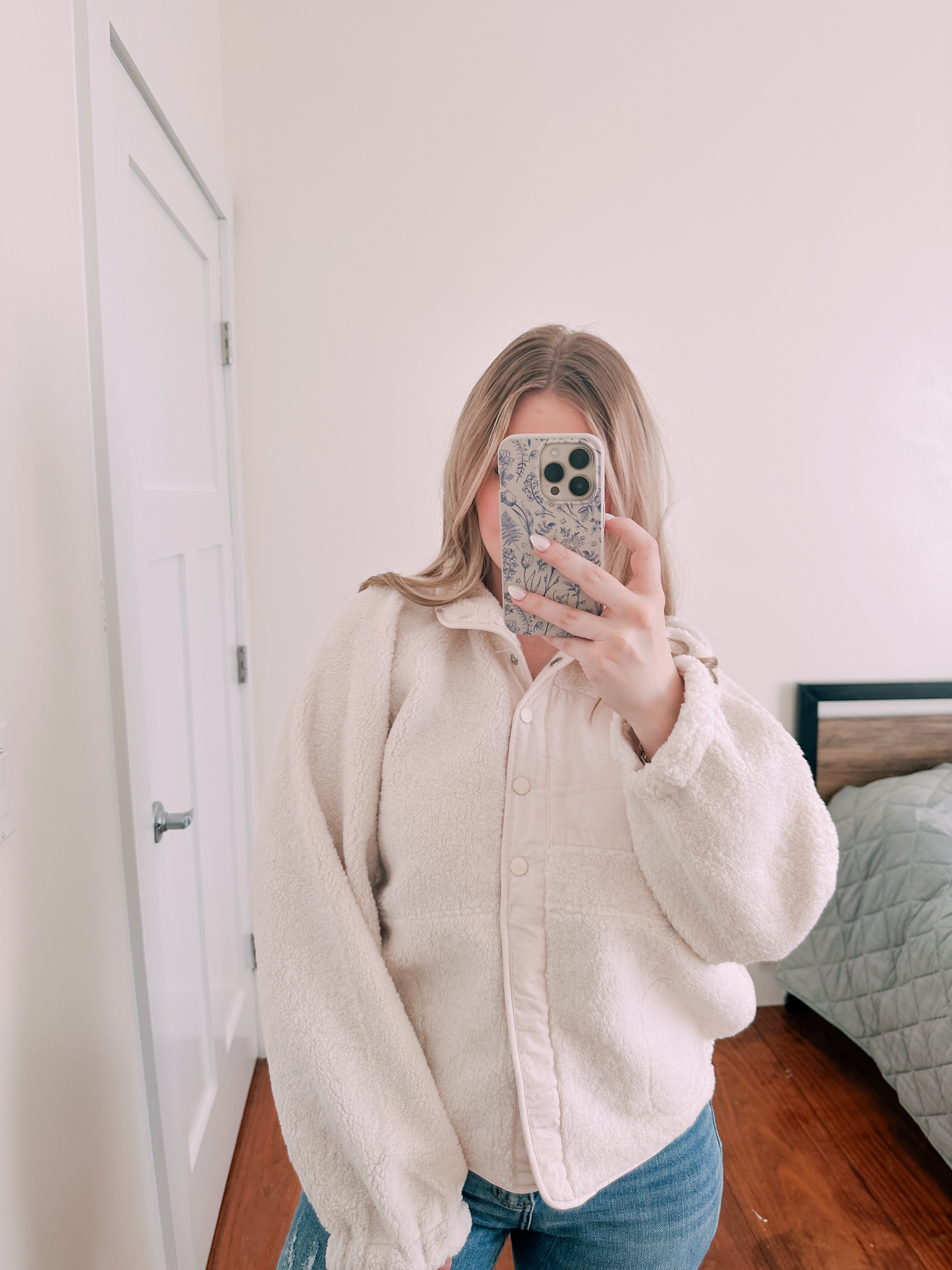 Ivory Snap Fleece