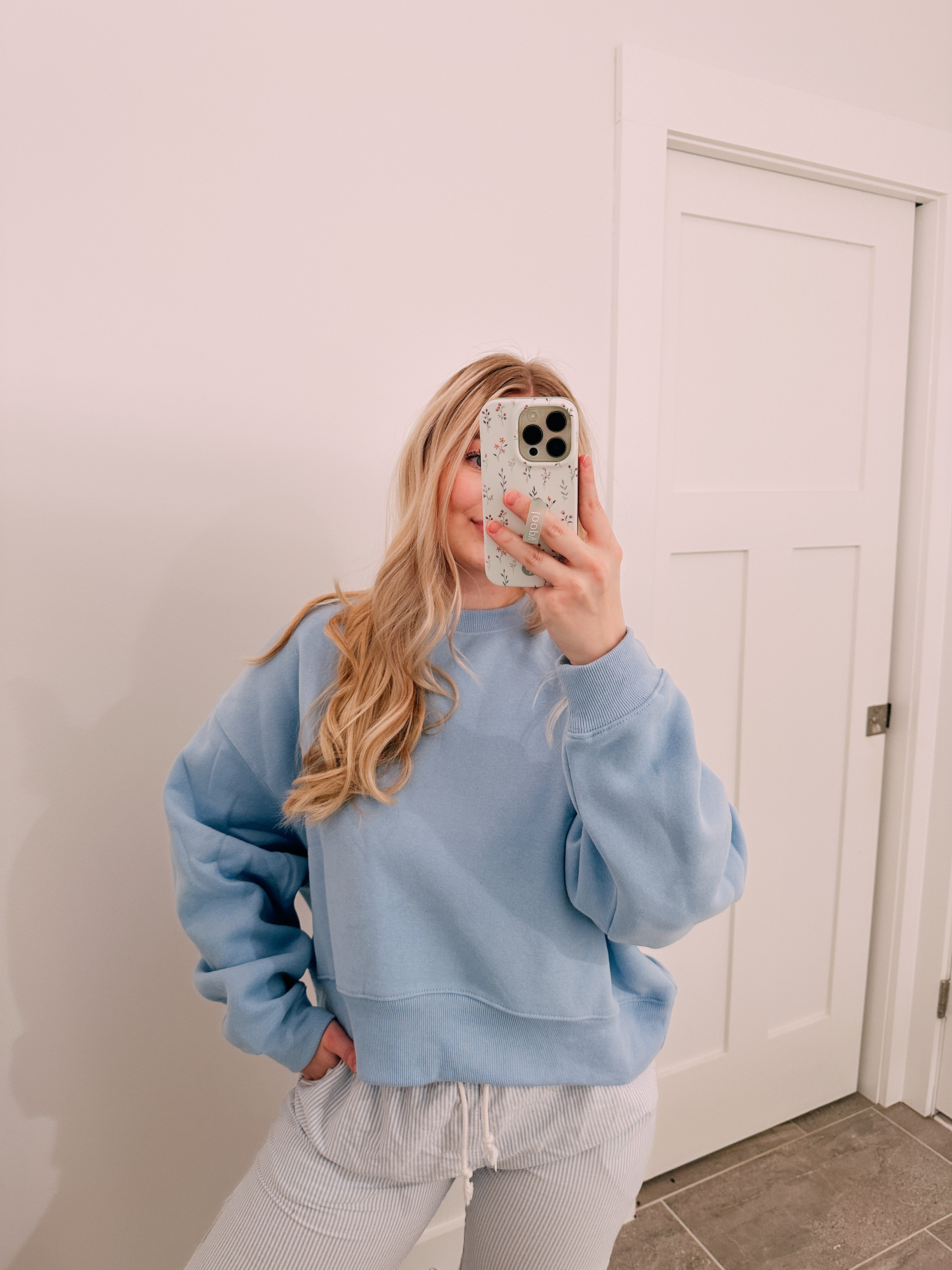 Baby Blue Everyday Essential Pullover