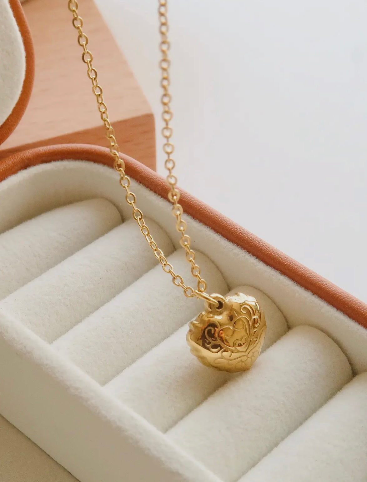Josie Vintage Heart Necklace