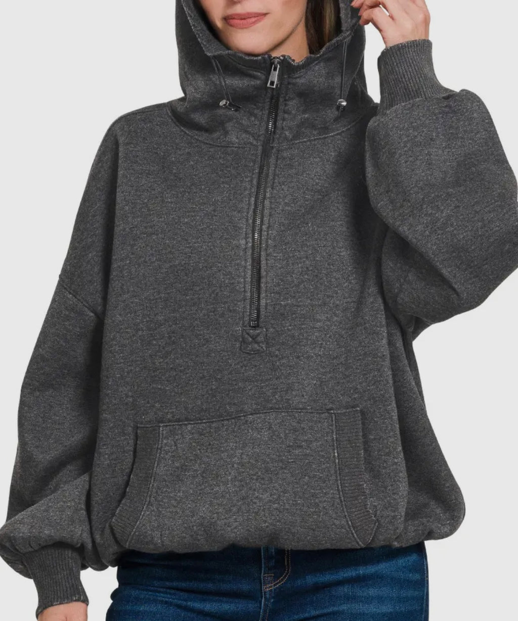 Oak Mineral Wash Black Half Zip