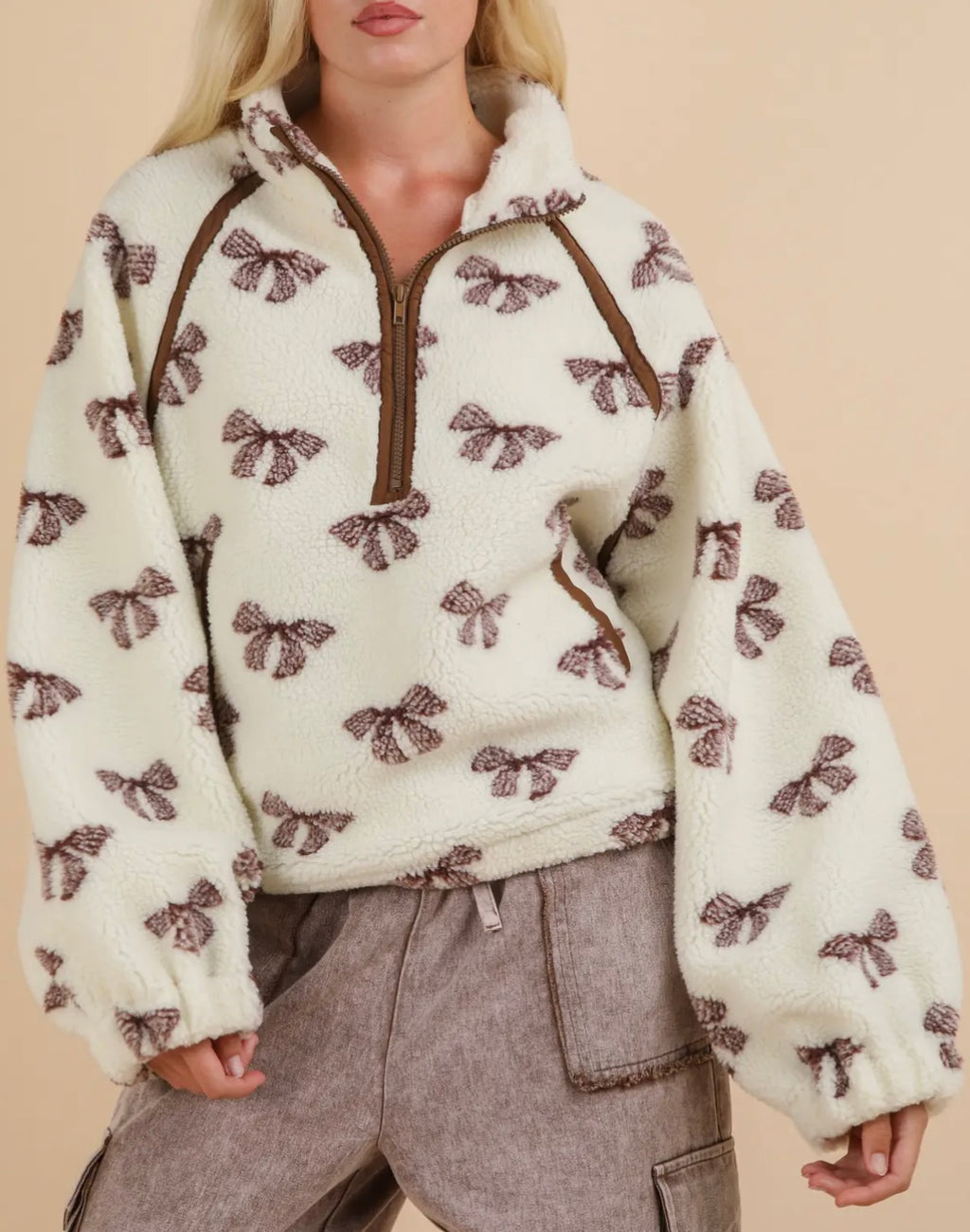 Teddie Cream Bow Sherpa