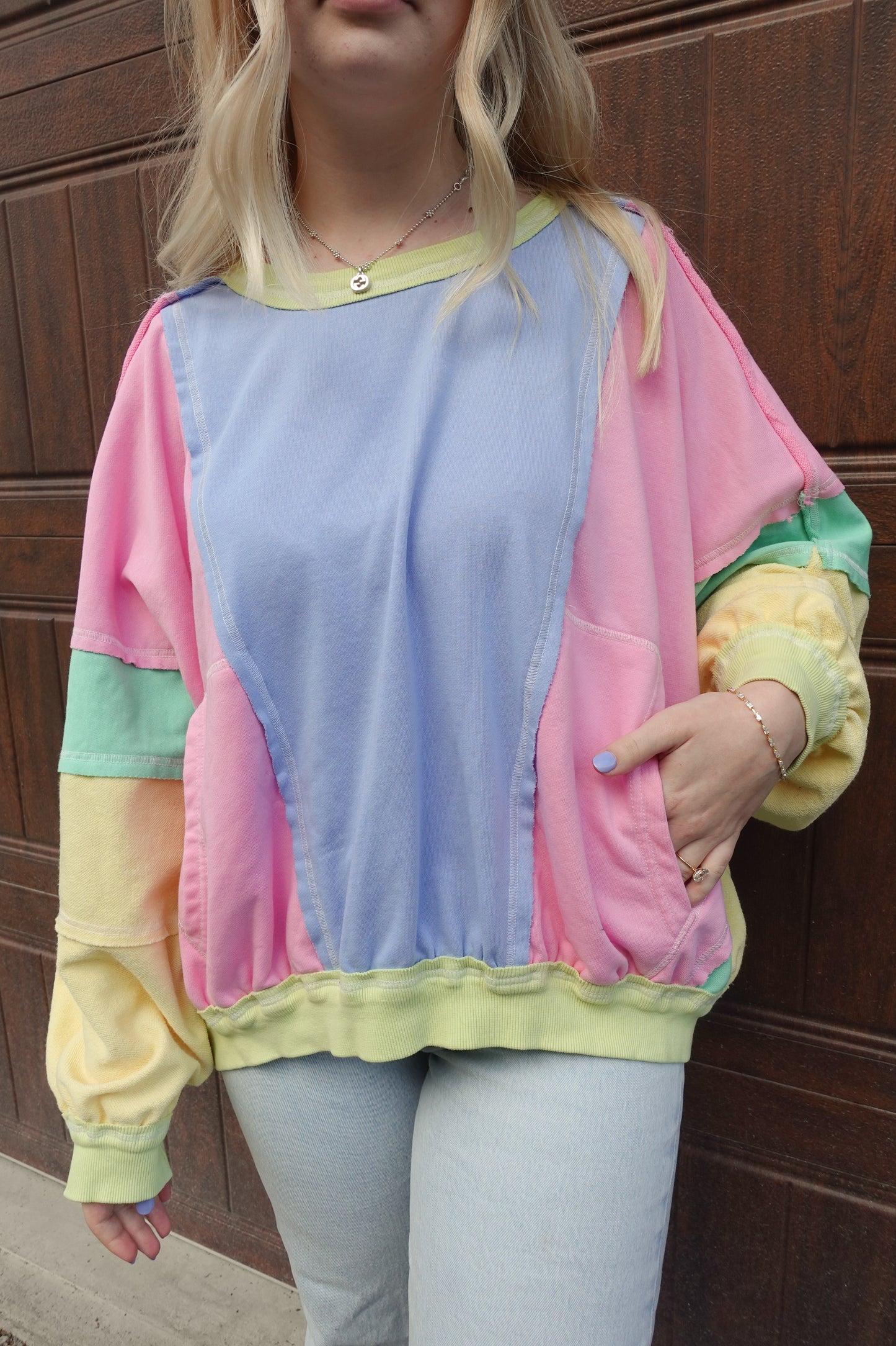 Colorpop Pullover