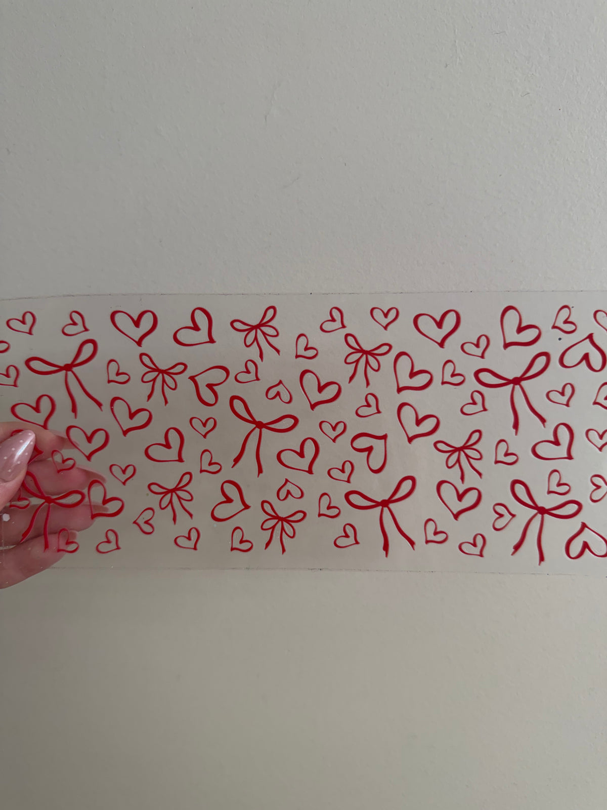 Red bow and hearts