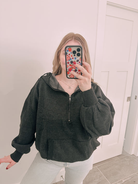 Oak Mineral Wash Black Half Zip