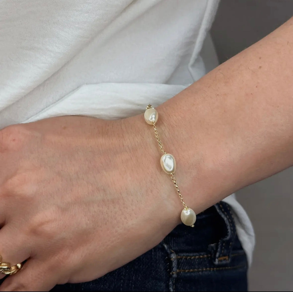Baroque Pearl Bracelet