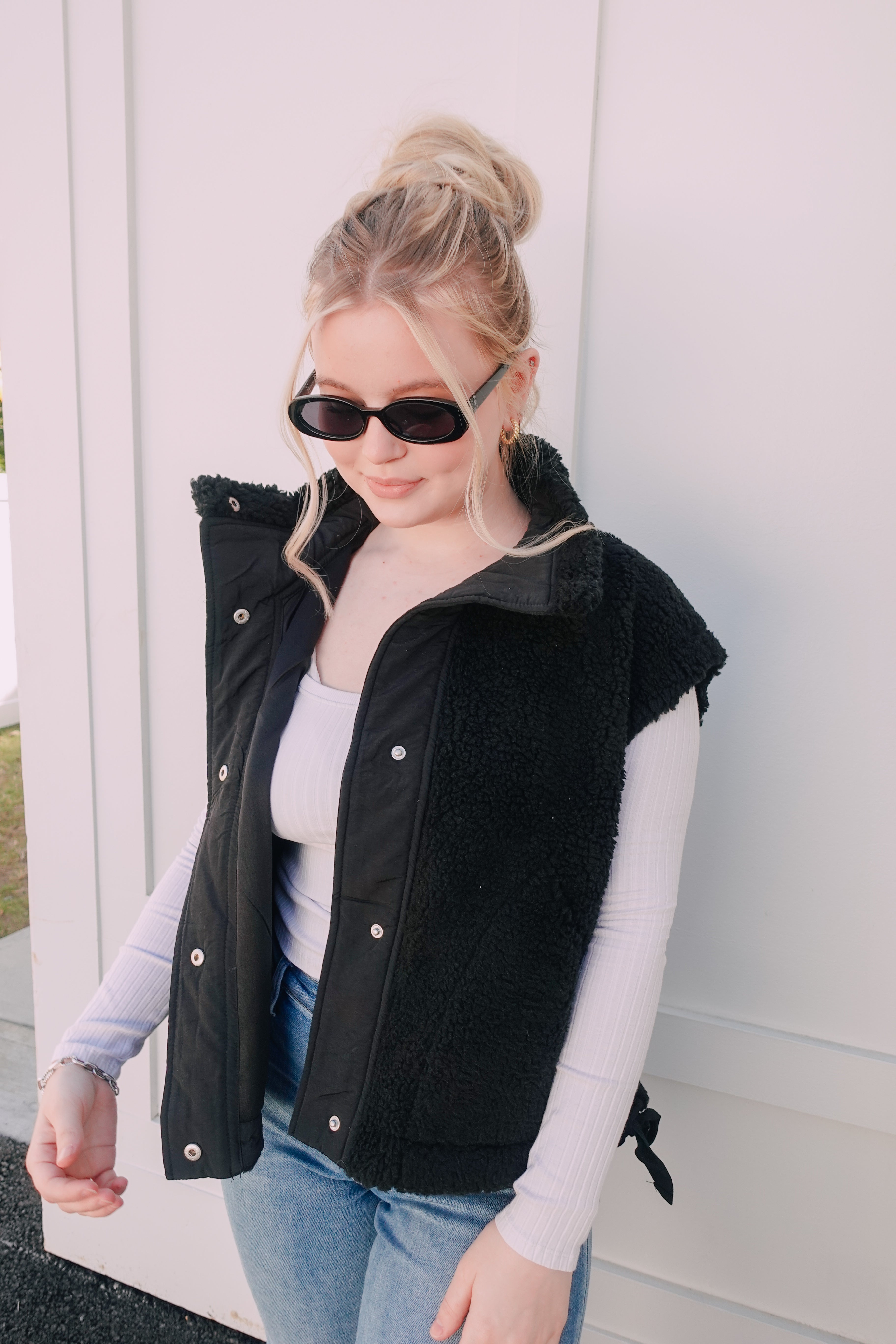 Oversized Sherpa Vest Black